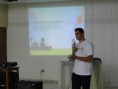 /album/linha-de-a%c3%a7%c3%a3o-saude-na-escola%3a-simposio-da-crian%c3%a7a-e-do-adolescente-na-aten%c3%a7%c3%a3o-basica-ccbs-ufcg-12-2013/petiano-vitor-fazendo-uma-das-palestras-de-abertura-sobre-as-atividades-desenvolvidas-jpg/